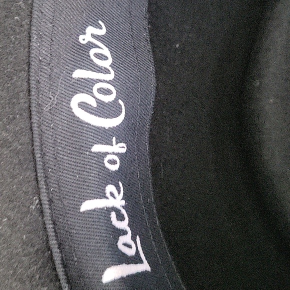 Lack of color hat - Picture 4 of 4